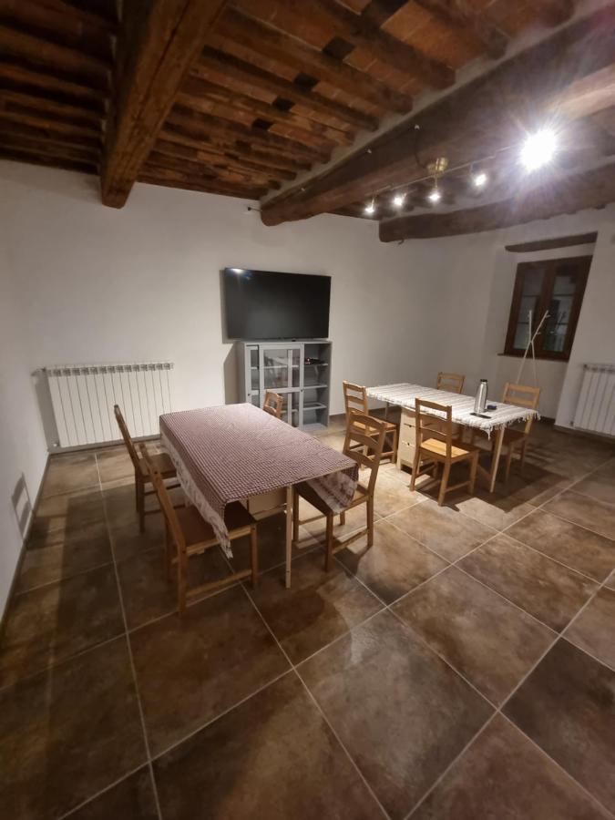 Agriturismo Il Castello Villa Borgo a Mozzano Luaran gambar