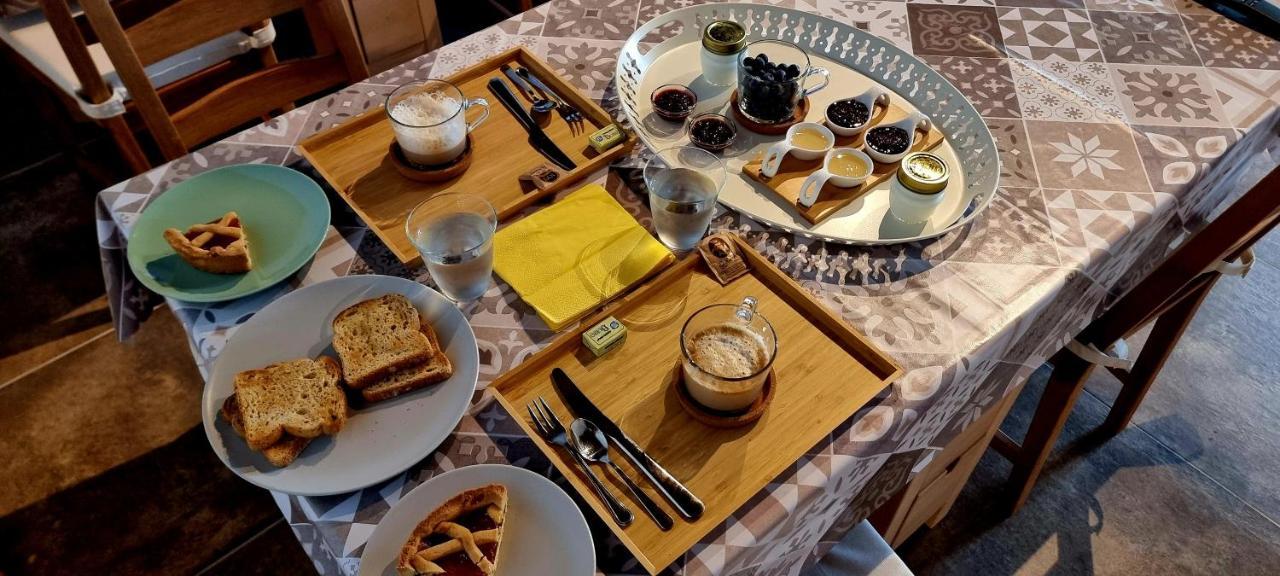 Agriturismo Il Castello Villa Borgo a Mozzano Luaran gambar